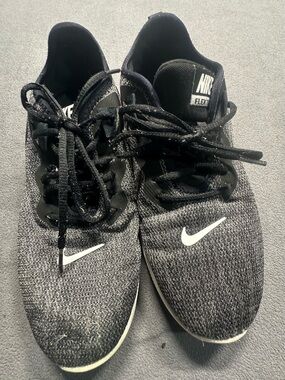 Nike Women’s Black & White Knit Running Sneakers